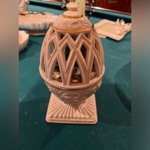 Lenox musical egg